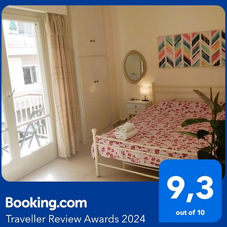 Next To Metro! Bright Apartment With Fully Equipped Kitchen أثينا المظهر الخارجي الصورة